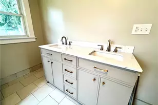 307 W Wabash Ave, New Castle, PA 16102 - Photo 18