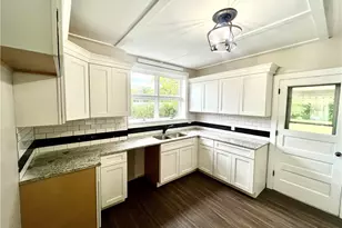 307 W Wabash Ave, New Castle, PA 16102 - Photo 8