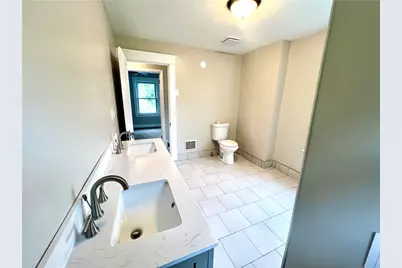 307 W Wabash Ave, New Castle, PA 16102 - Photo 16