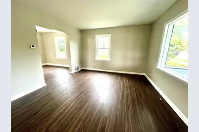 307 W Wabash Ave, New Castle, PA 16102 - Photo 6