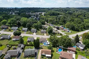 9979 Laurel Ave, Irwin, PA 15642 - Photo 4