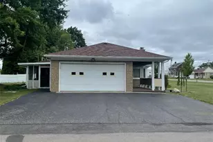 110 Ellis Ave, Hermitage, PA 16148 - Photo 36