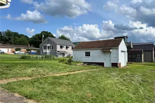 519 Newmyer Ave, Connellsville, PA 15425 - Photo 18