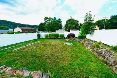 800 2nd Ave, East Brady, PA 16028 - Photo 6