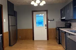 35 Phillipi Ave, Uniontown, PA 15401 - Photo 4