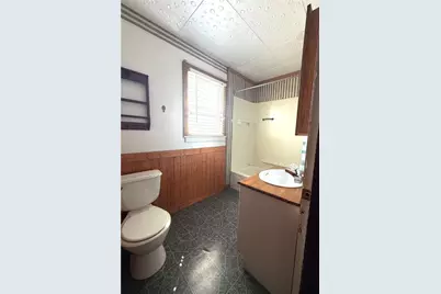 35 Phillipi Ave, Uniontown, PA 15401 - Photo 10