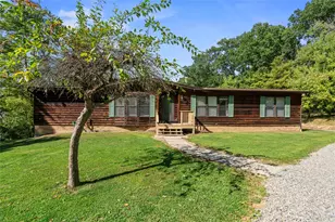 285 Ridge Ave, Economy, PA 15042 - Photo 1