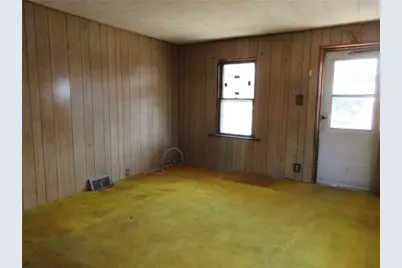 265 Taylor Ave, Washington, PA 15301 - Photo 4