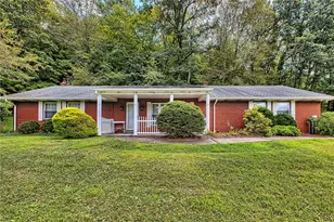 5553 Greensburg Rd, Washington Township, PA 15613 - Photo 1