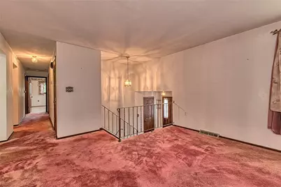 112 Friendship Lane, Hempfield Township, PA 15601 - Photo 4