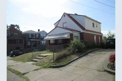 448 Eureka St, Pittsburgh, PA 15211 - Photo 2
