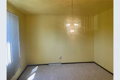 222 Dewitt Ave, Connellsville, PA 15425 - Photo 12