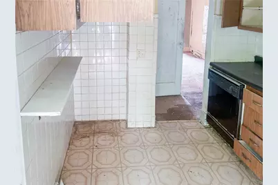 1938 Laketon Rd, Pittsburgh, PA 15221 - Photo 12