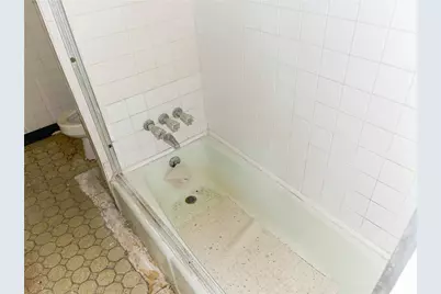 1938 Laketon Rd, Pittsburgh, PA 15221 - Photo 18