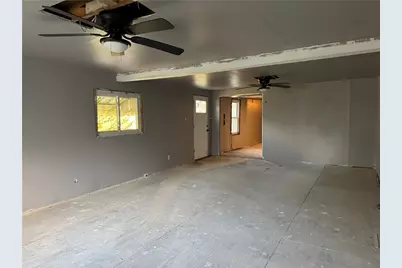 809 Middle St, North Braddock, PA 15104 - Photo 20