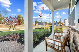 148 Smith Ln, Chippewa Township, PA 15010 - Photo 2