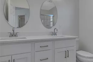 111 McCracken Dr, Center Township, PA 15061 - Photo 24