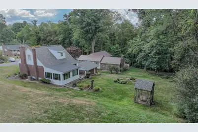 903 Haverford St, Westmont Hilltop School District, PA 15905 - Photo 8