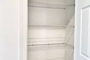 136 Rosemary Ln, Economy, PA 15005 - Photo 8