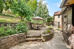182 Inglewood Dr, Pittsburgh, PA 15228 - Photo 24