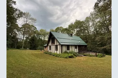 698 Austin Blvd, Mount Pleasant Township, PA 15610 - Photo 2