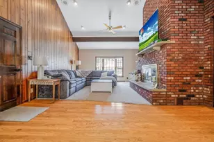 313 Glister Rd, Washington Township, PA 15012 - Photo 18