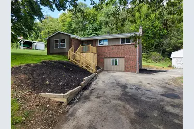 275 Twin Lakes Rd, Unity Township, PA 15650 - Photo 2