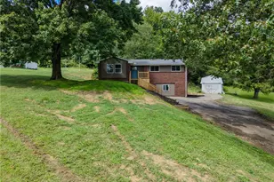 275 Twin Lakes Rd, Unity Township, PA 15650 - Photo 40