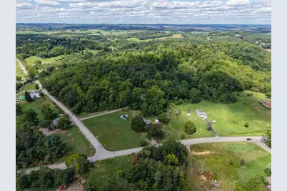 275 Twin Lakes Rd, Unity Township, PA 15650 - Photo 38