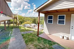 2230 McKees Rocks Rd, Robinson Twp, PA 15136 - Photo 4