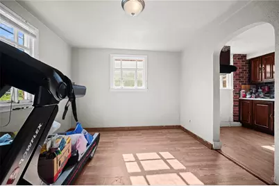 811 N State, Clairton, PA 15025 - Photo 6