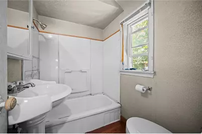 811 N State, Clairton, PA 15025 - Photo 12