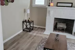 1211 Center Ave, Ellwood City, PA 16117 - Photo 6