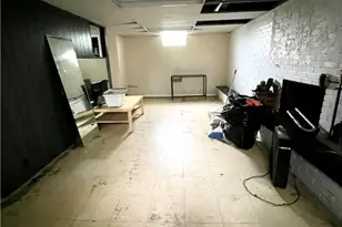 406 Vine St, Jeannette, PA 15644 - Photo 20