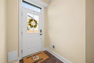 202 Kousa Ln, Peters Township, PA 15367 - Photo 4