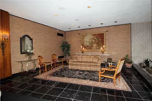 1150 Bower Hill Rd, Pittsburgh, PA 15243 - Photo 4