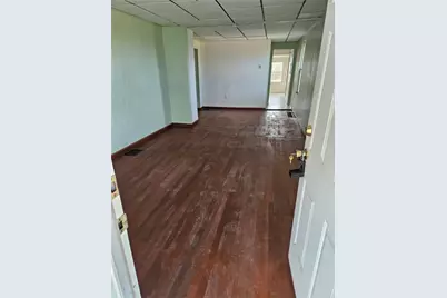 360 Edna St, East McKeesport, PA 15035 - Photo 2