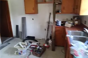 180 Connellsville St, Fayette City, PA 15438 - Photo 4