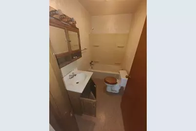 180 Connellsville St, Fayette City, PA 15438 - Photo 28