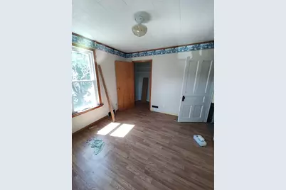 180 Connellsville St, Fayette City, PA 15438 - Photo 12