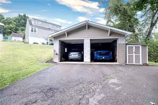 1829 Loretta Dr, Pittsburgh, PA 15235 - Photo 26