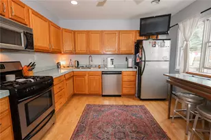 53 Holt St, Pittsburgh, PA 15203 - Photo 8