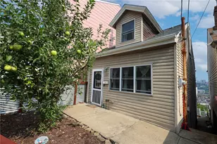 53 Holt St, Pittsburgh, PA 15203 - Photo 1