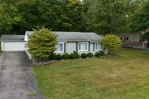 890 Bechtol Ave, Sharon, PA 16146 - Photo 1