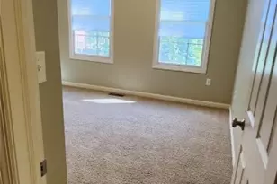 246 Overlook Ct, Robinson Twp, PA 15108 - Photo 10