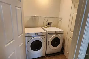 246 Overlook Ct, Robinson Twp, PA 15108 - Photo 16