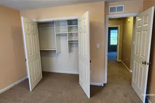 246 Overlook Ct, Robinson Twp, PA 15108 - Photo 12