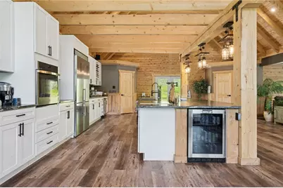 1060 Wattersonville Rd, Washington Township, PA 16218 - Photo 6