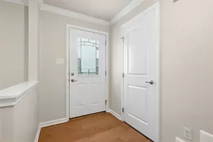 424 Fairmont Dr, Marshall, PA 15090 - Photo 2