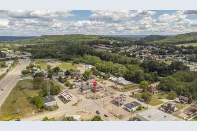 110 E Pennsylvania Ave (105 N Center Ave), New Stanton, PA 15672 - Photo 40